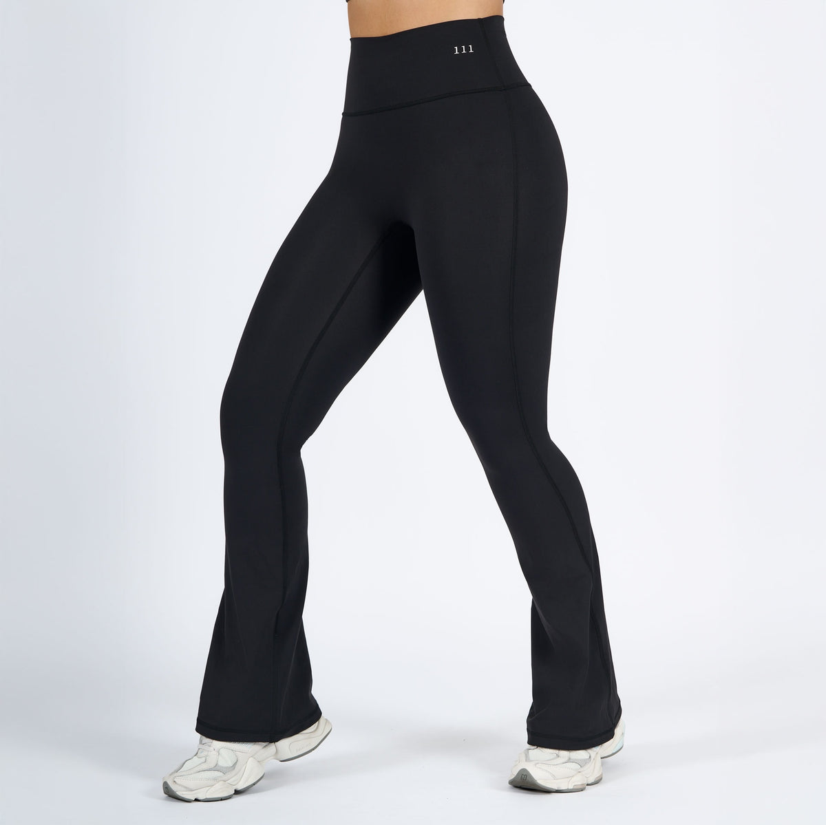 111 Flared Leggings